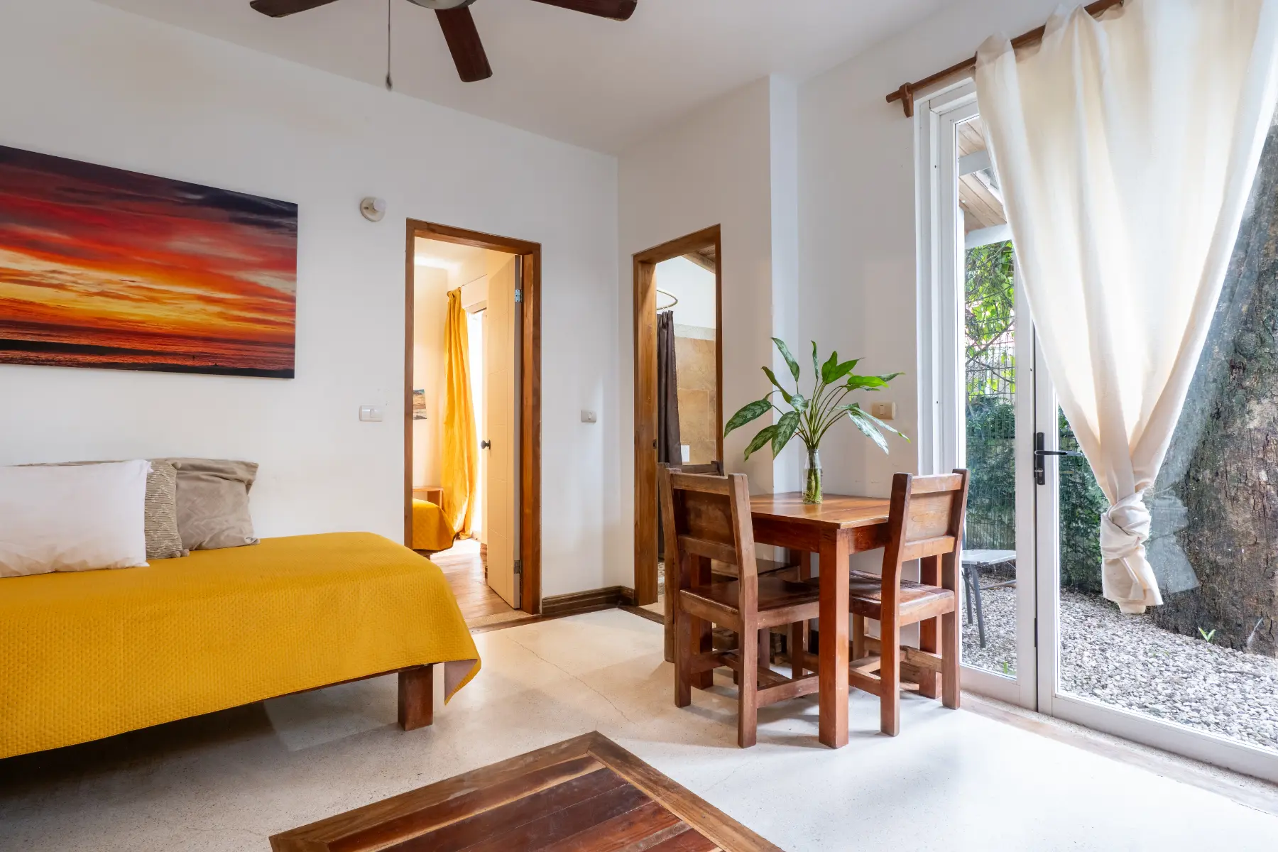 Brown apartment — photo 2