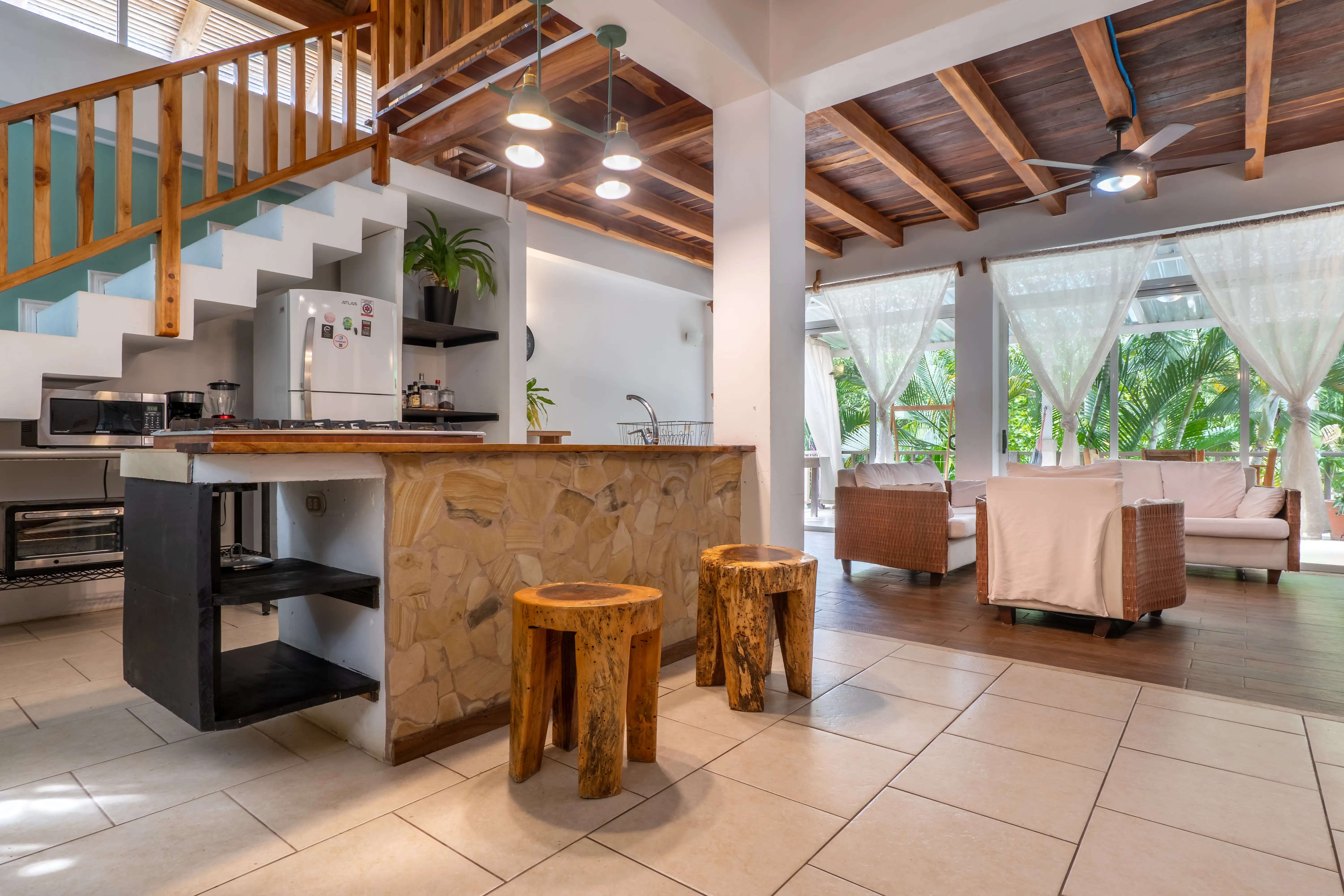 Master apartment photo 4